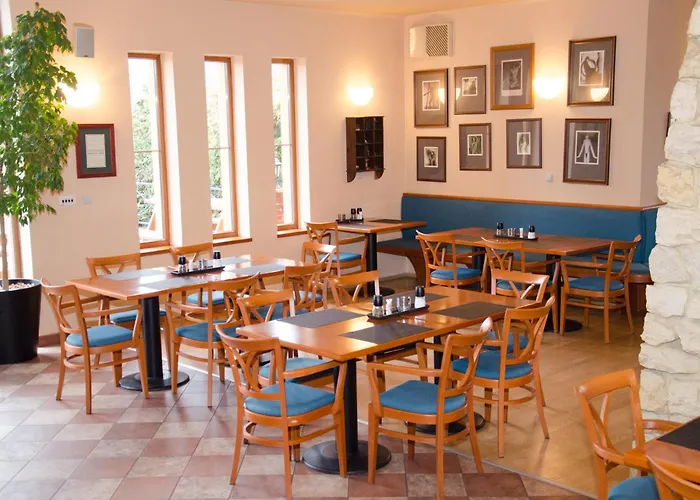 U Milina Hotel Milín